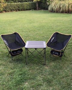 KÜÇÜK MASA + 2 PRATİK SANDALYE SET