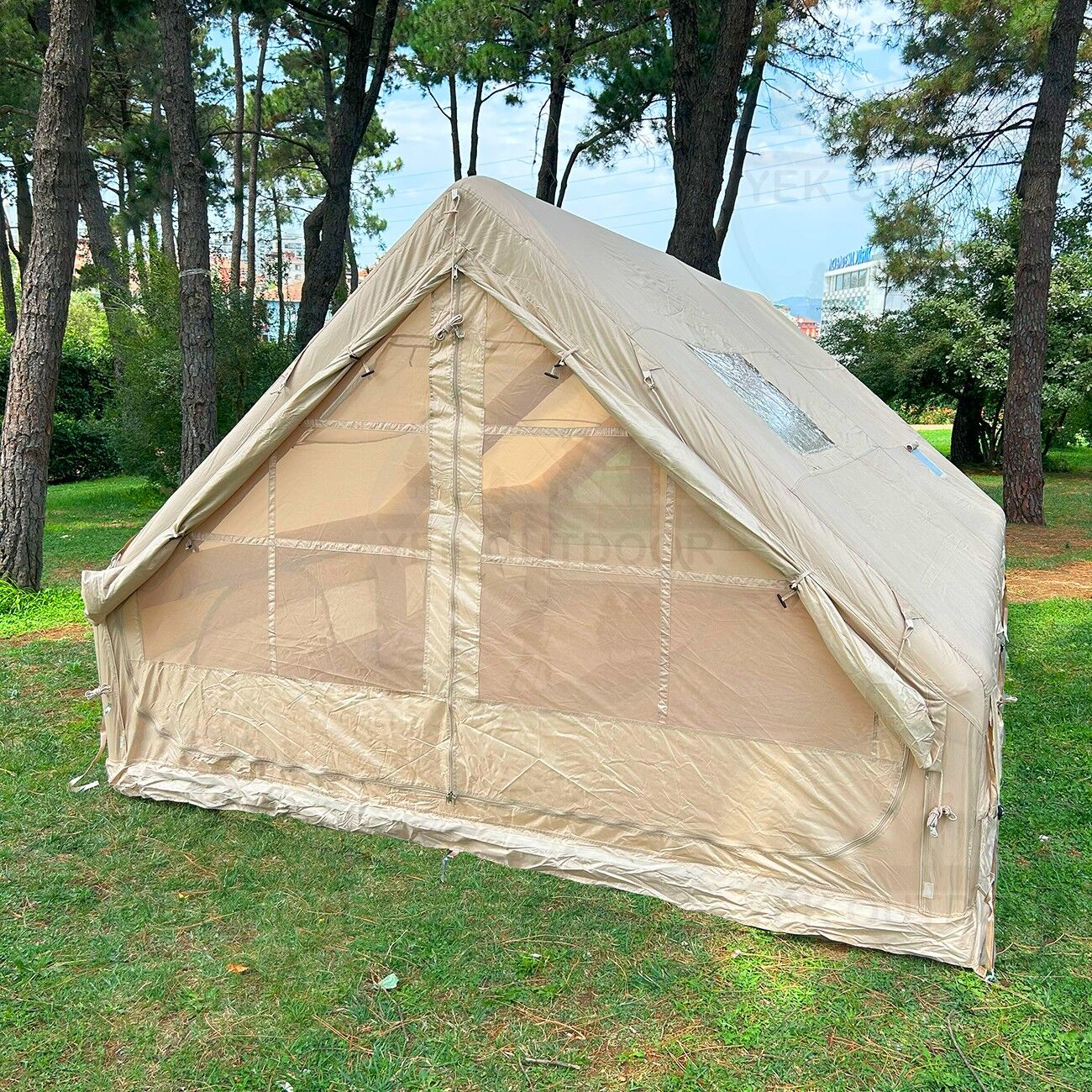 Yek Outdoor 420D Oxford 12 Kişilik 4 Mevsim Soba Çıkışlı Şişme Kamp Çadırı – Pompalı, 400x300x210 cm