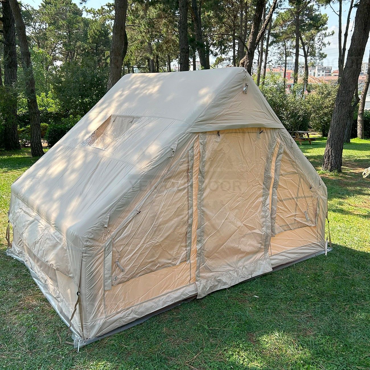 Yek Outdoor 420D Oxford 6 Kişilik 4 Mevsim Soba Çıkışlı Şişme Kamp Çadırı – Pompalı, 210x300x190 cm